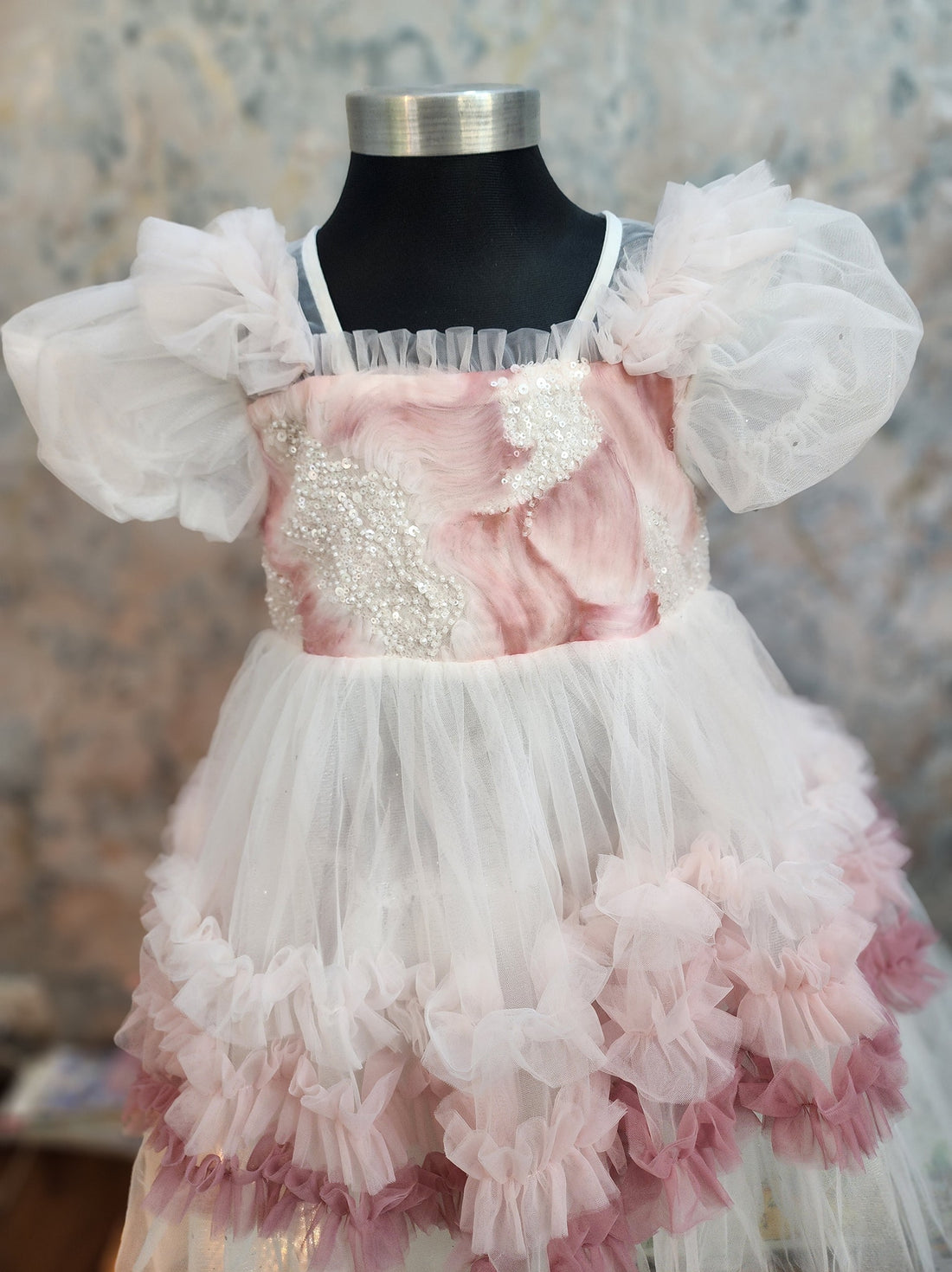 White light pink tulip baby dress with delicate floral patterns, soft breathable girls summer party dress for family gatherings