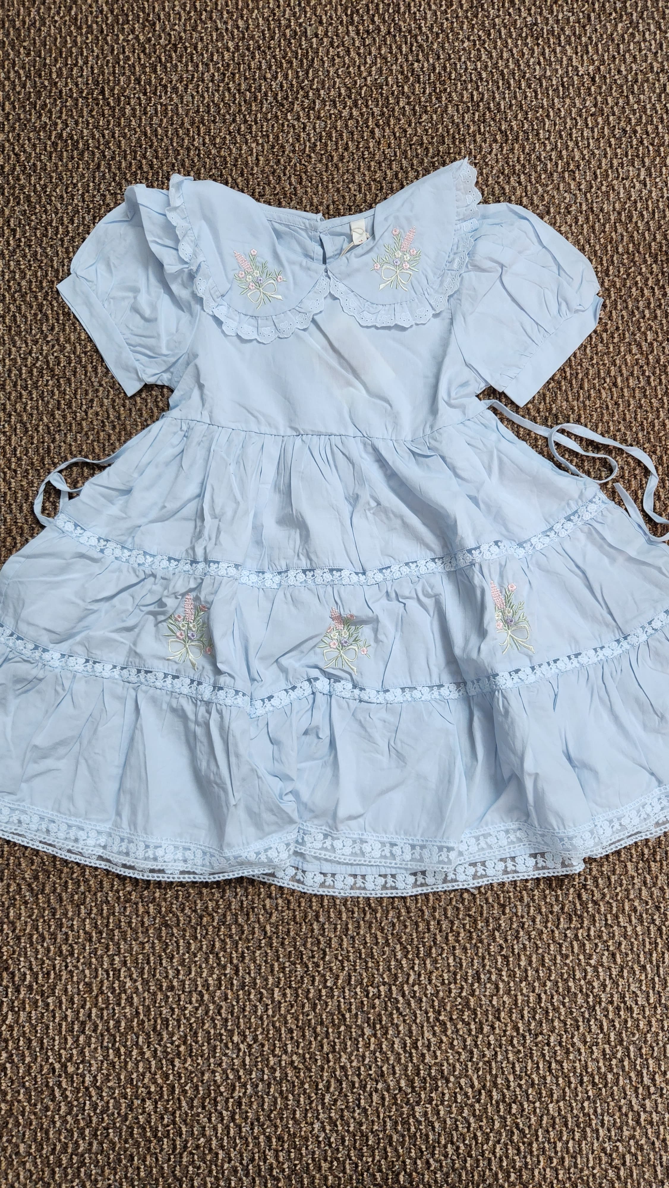 Soft Blooms On Blue - Girls Bubble Short