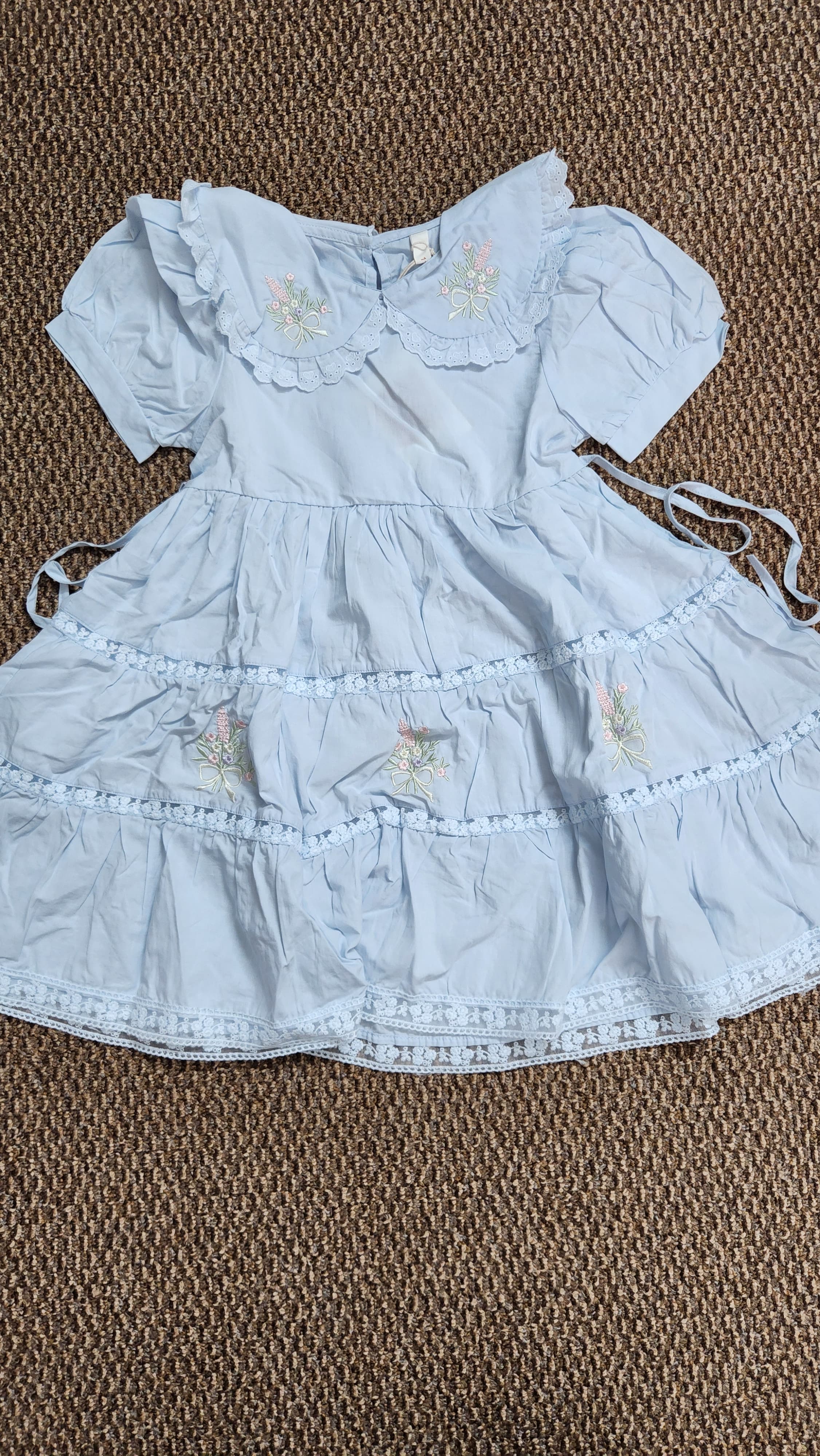 Soft Blooms On Blue - Girls Bubble Short